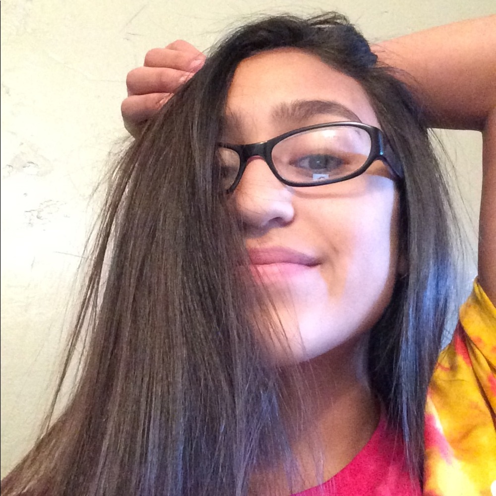 Meet your Posher, Clara